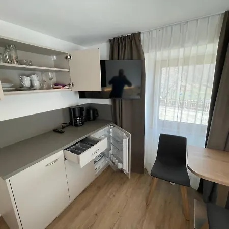 Dorfblick Appartements & Rooms Senales Exterior photo