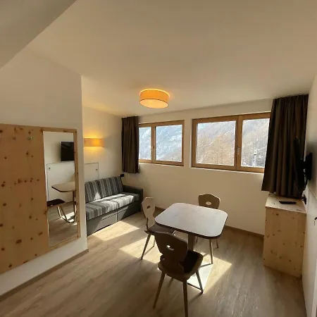Dorfblick Appartements & Rooms Senales Exterior photo