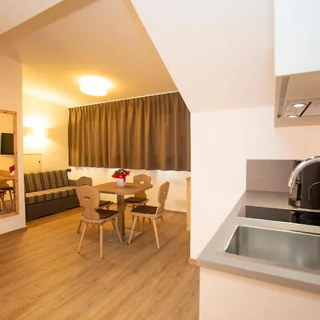 Dorfblick Appartements & Rooms Senales Exterior photo